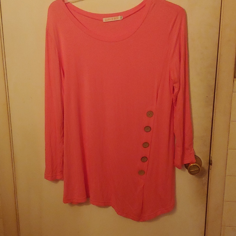 Woman top